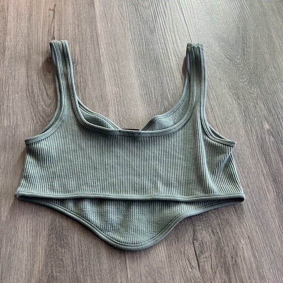 🇺🇸 Zara mint green crop top size medium - large - Picture 8 of 9